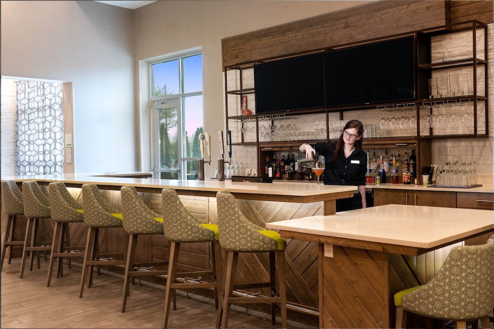 Holiday Inn & Suites Memphis Southeast Germantown by IHG - photo 29
