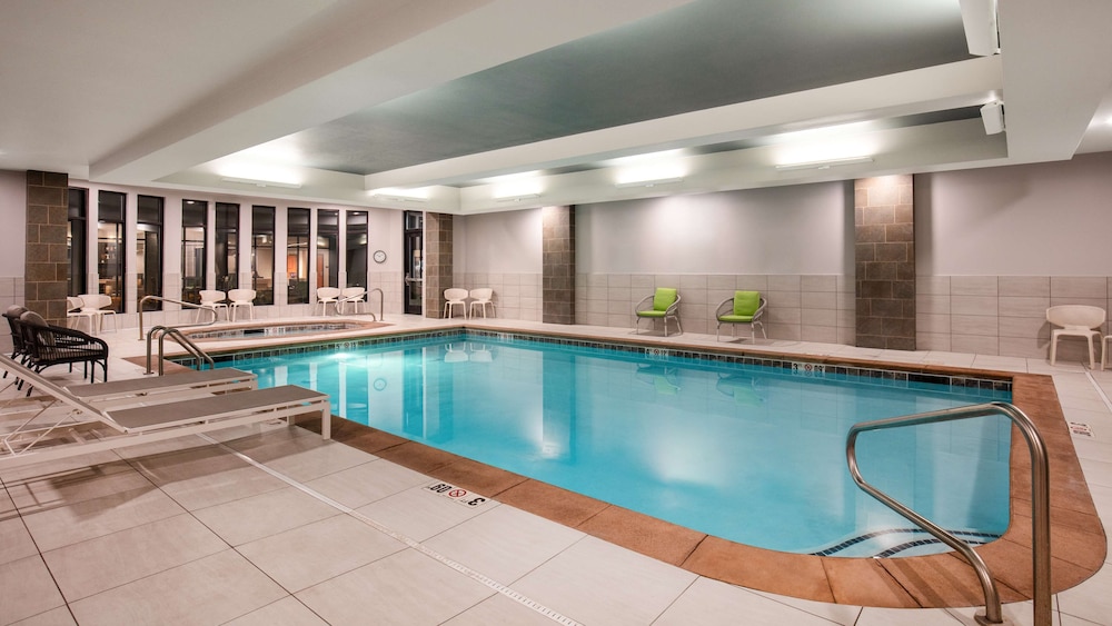 Hilton Garden Inn Kalispell - photo 22