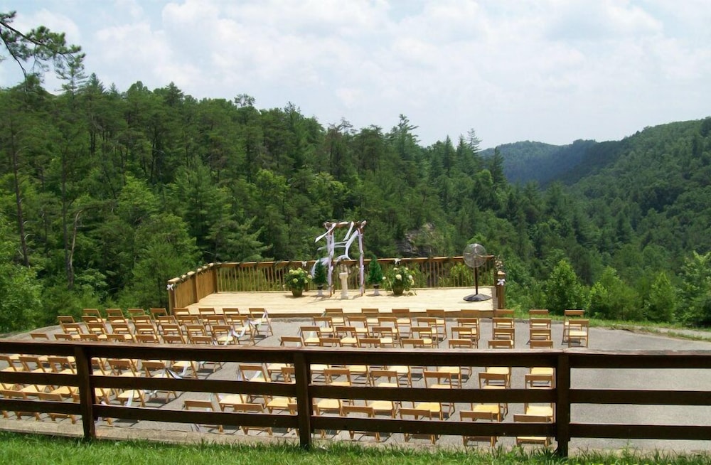 Cliffview Resort - photo 25