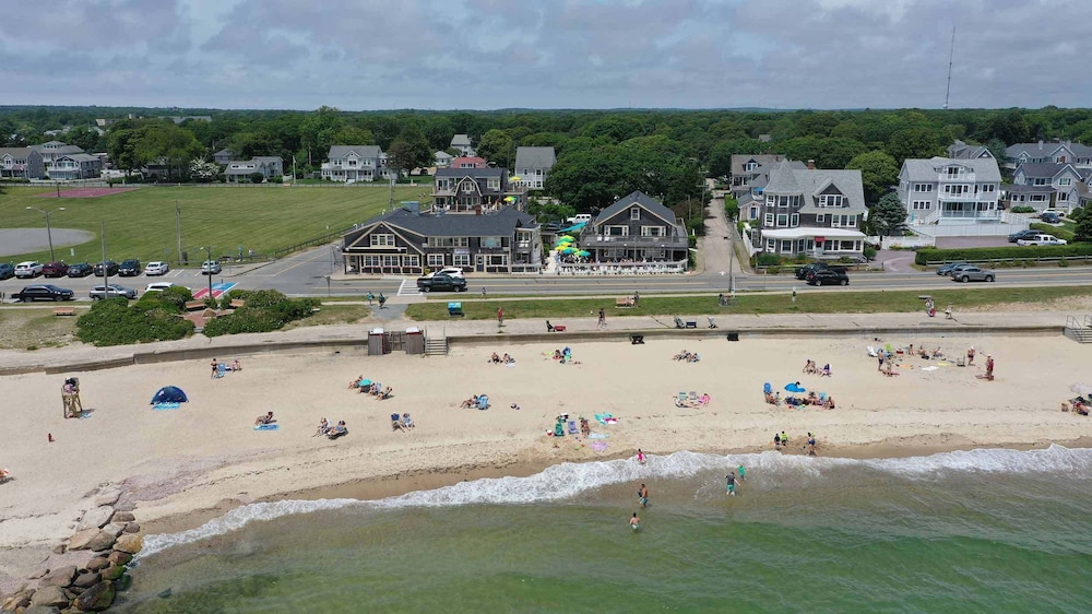 The Heights Hotel in Falmouth, United States