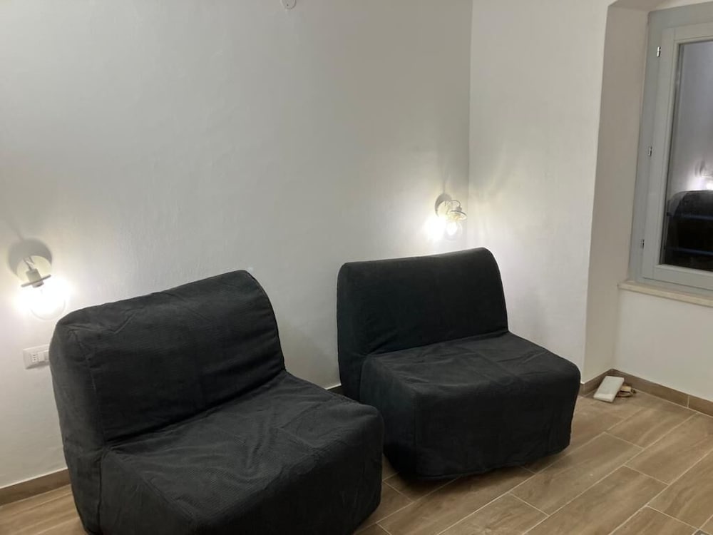 Affittacamere L’Appusentu in Castelsardo, Italy