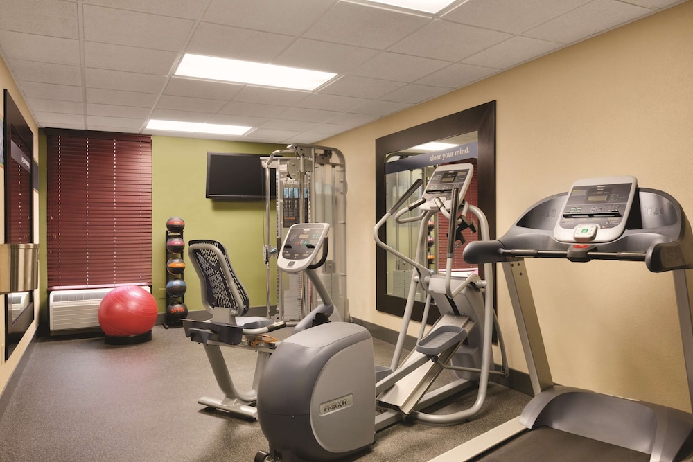 Hampton Inn Atlanta Buckhead - photo 17