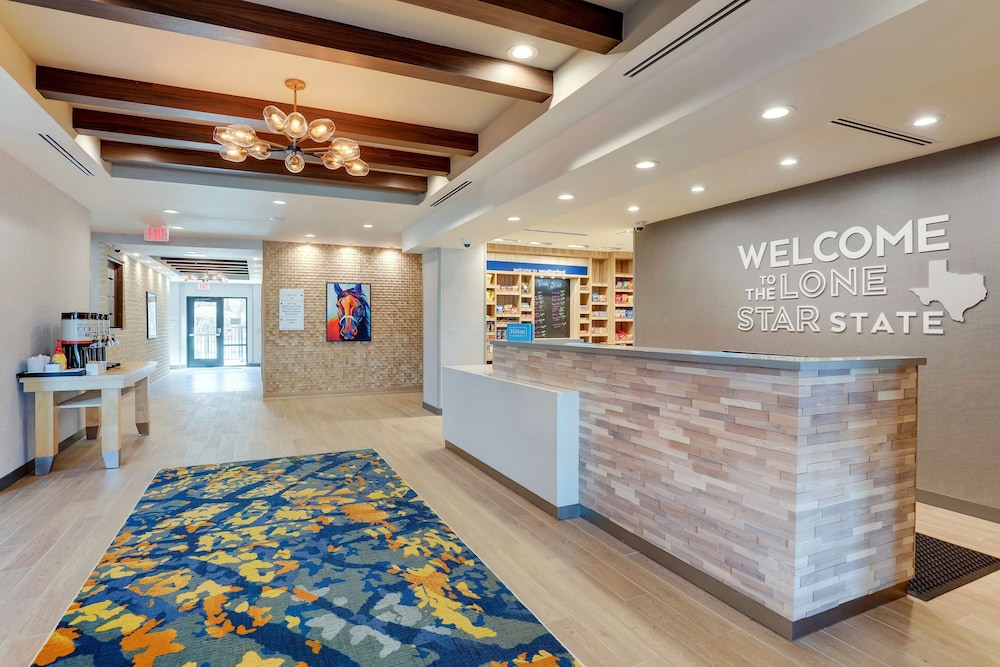 Hampton Inn & Suites Weatherford - photo 13