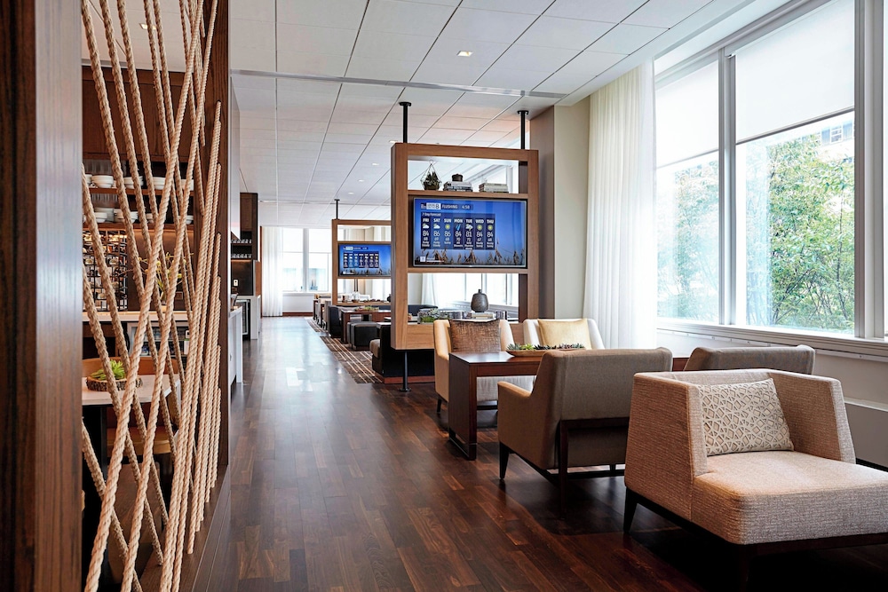 New York Marriott at the Brooklyn Bridge - photo 60