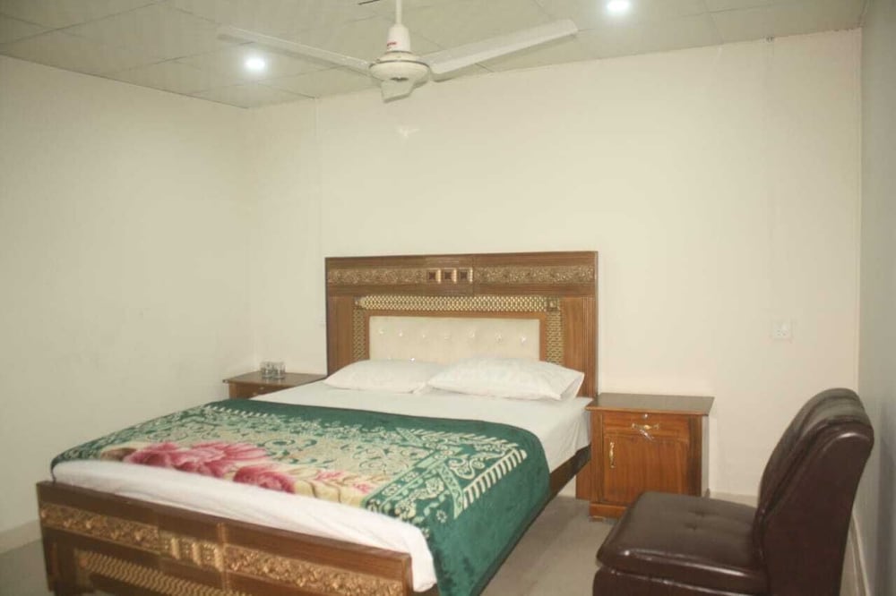 Hotel Shadman - last minute hotel in Lahore