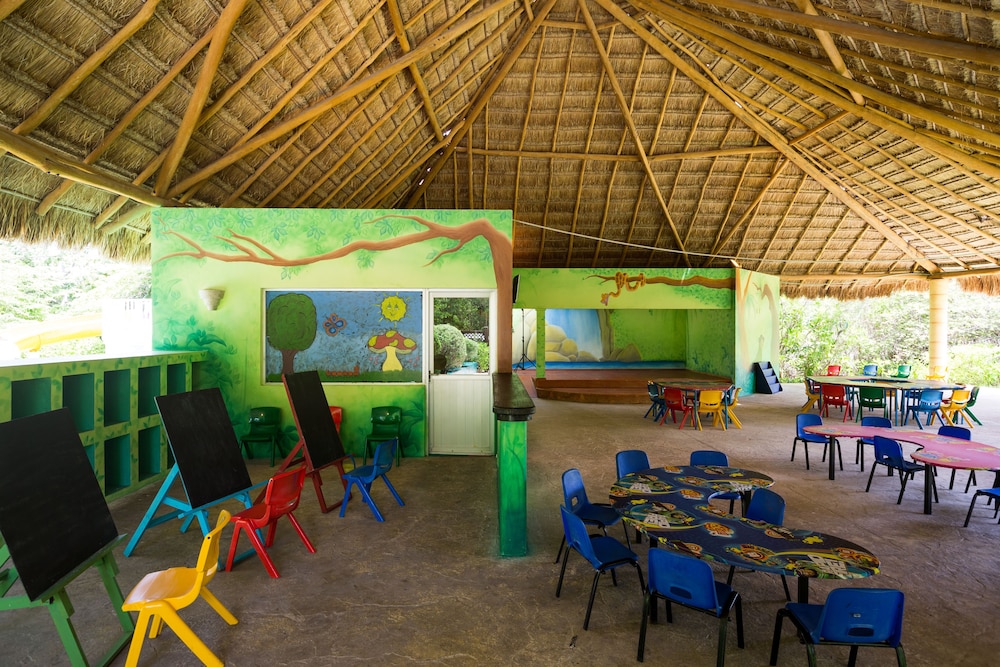 Children's play area - outdoor