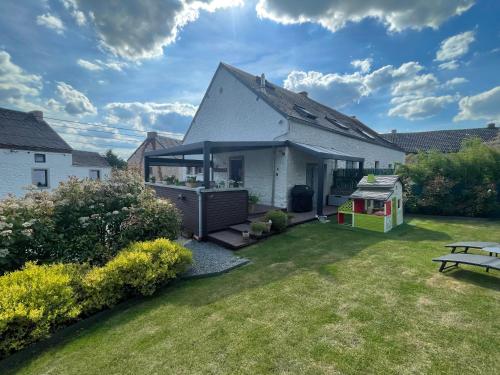 Ca Benvenuto - carbon neutral hotel in Doische
