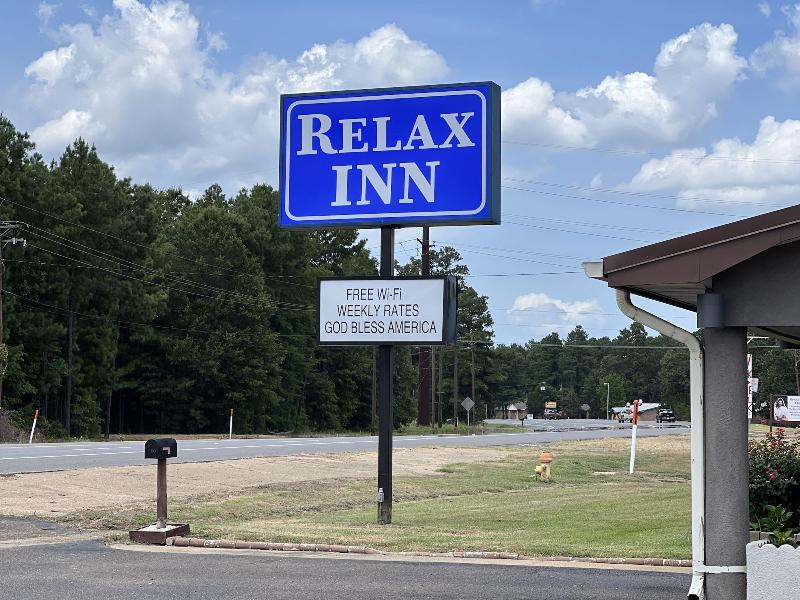Relax Inn - carbon neutral hotel in Ashdown