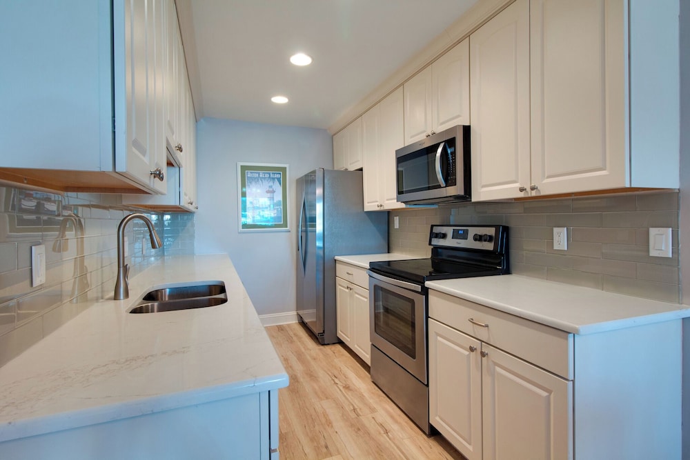 1020 Caravel at The Sea Pines Resort - photo 6