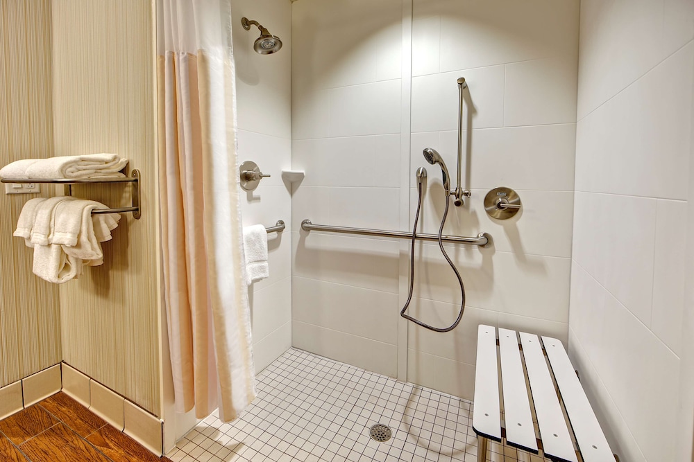 Hilton Garden Inn Nashville Downtown Convention Center - photo 33