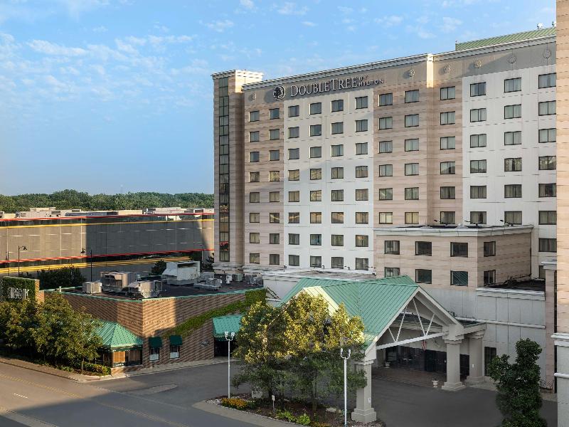 DoubleTree by Hilton Chicago O'Hare Airport Rosemont - featured photo
