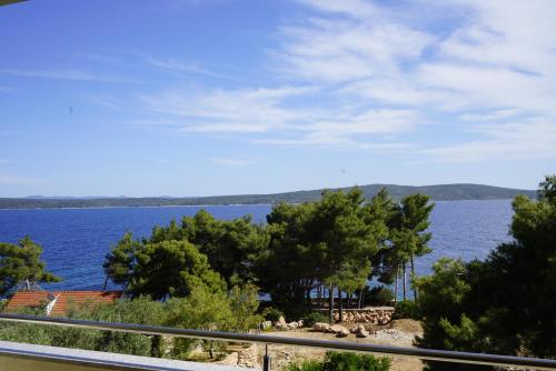 Casa Gorma at the beach Apartment 121 — 4-Star Luxury Hotel in Jelsa, Croatia