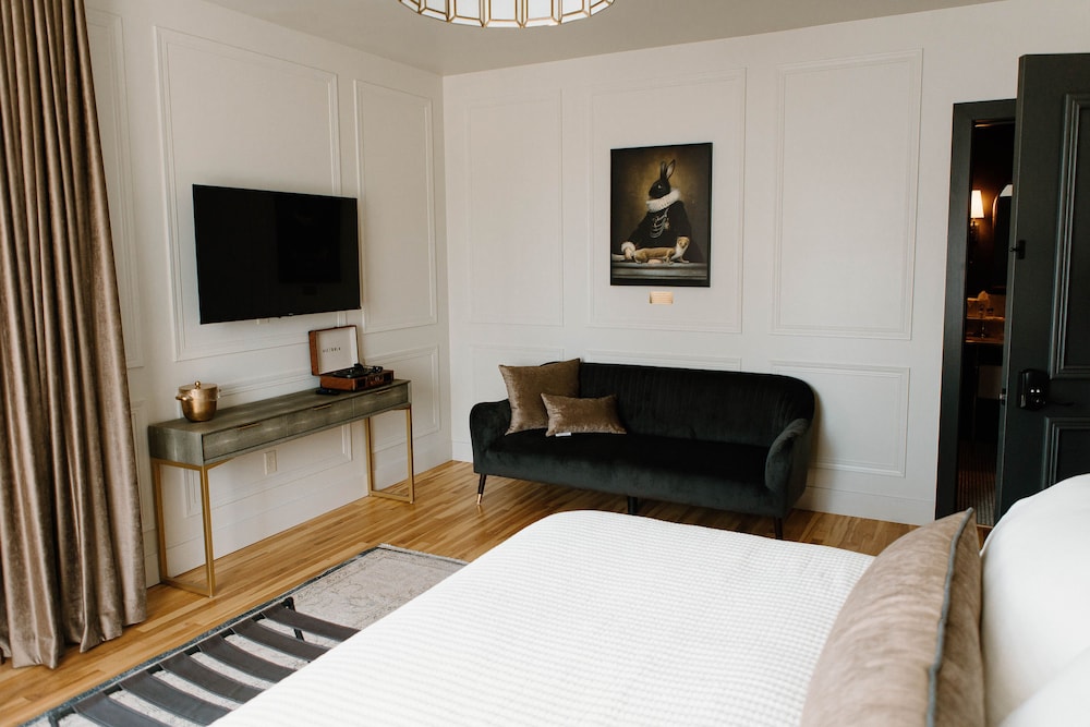 Hatchery Riverside Hotel & Event Venue - photo 9