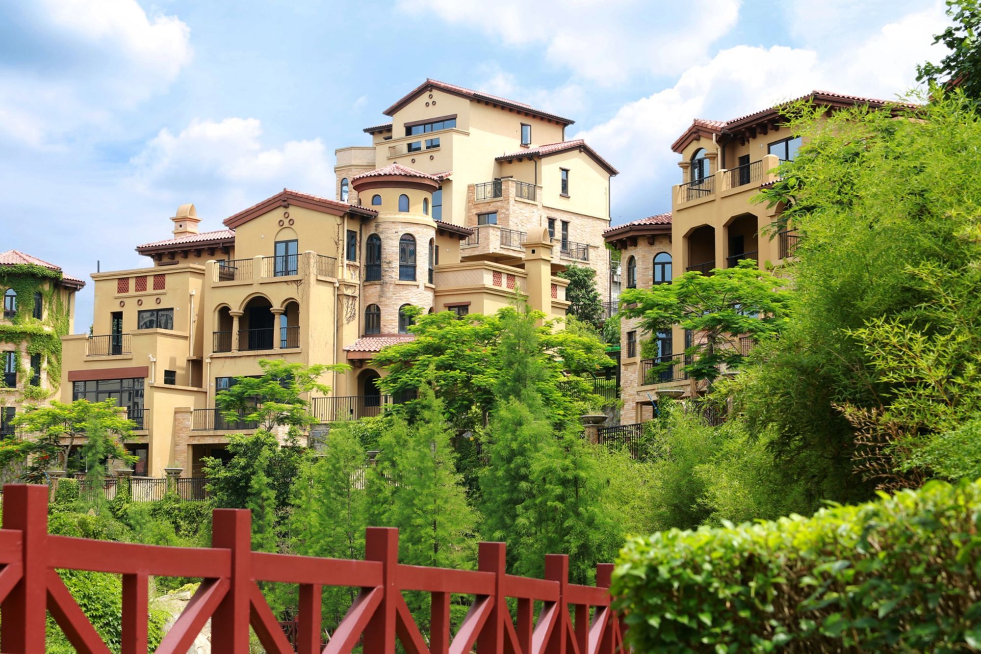 Poltton International Service Apartment Mayangxi Branch — 4-Star Luxury Hotel in Zhangzhou, People's Republic of China