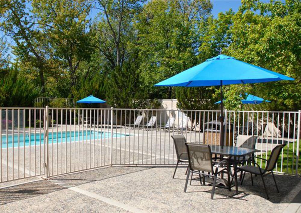 Holiday Inn Express Boise University Area by IHG - photo 43