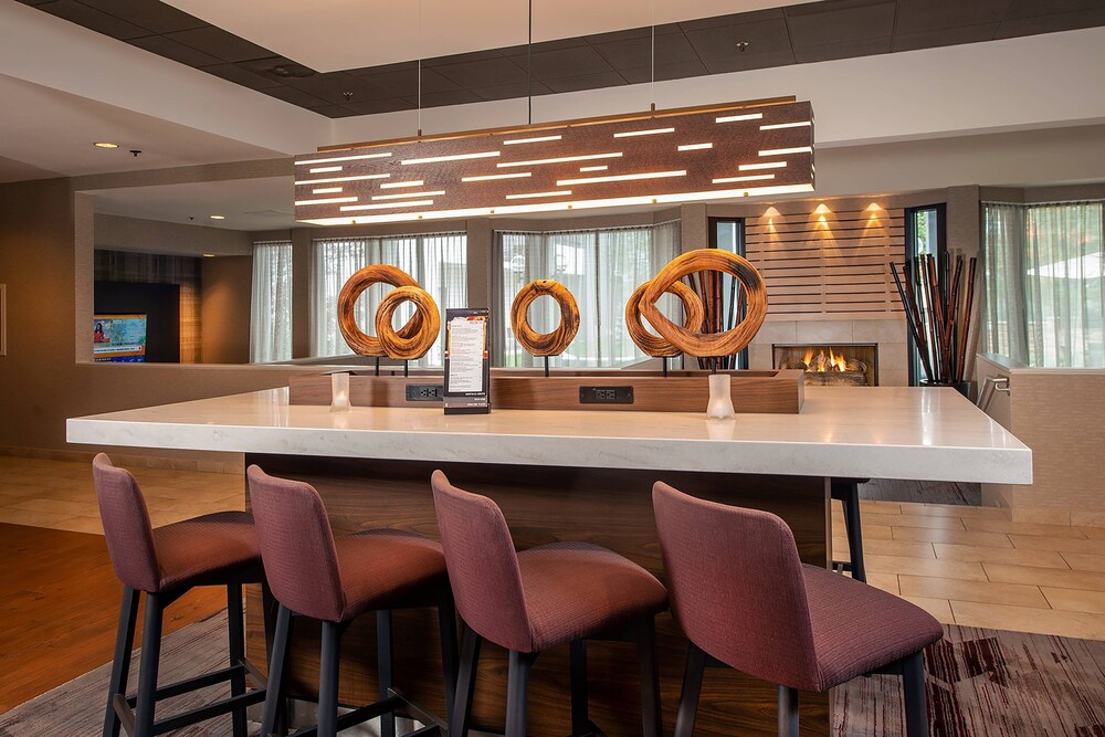 Courtyard by Marriott Dulles Airport Herndon Reston - photo 11