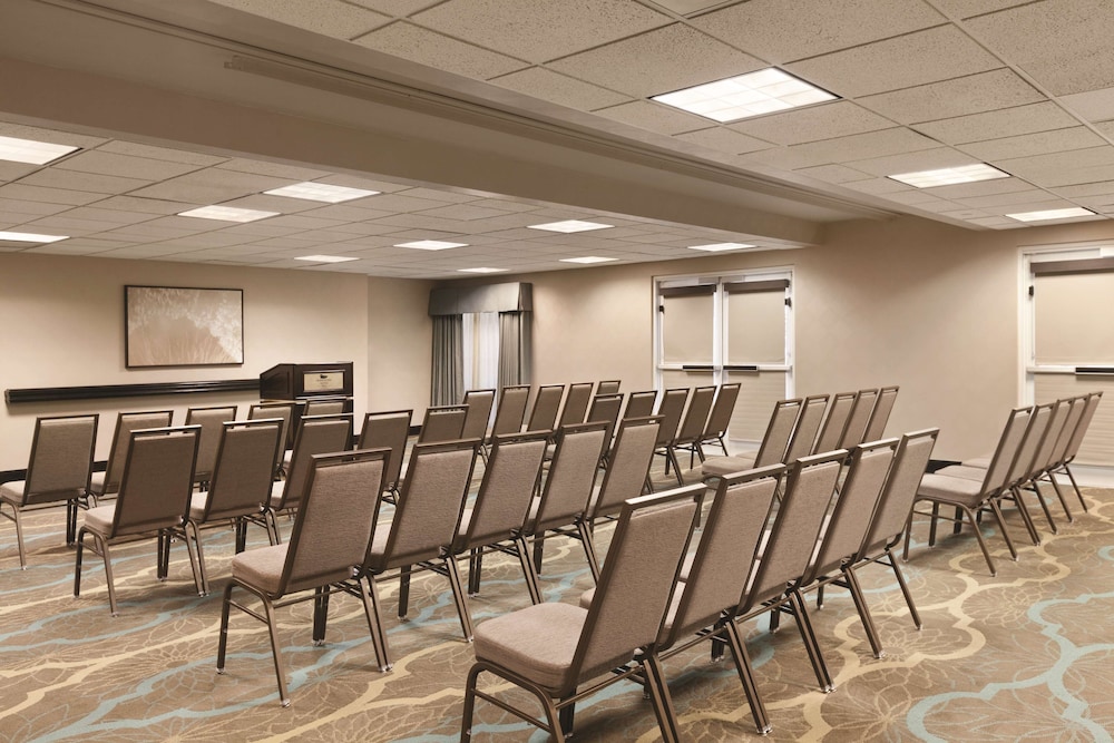 Homewood Suites by Hilton La Quinta - photo 33