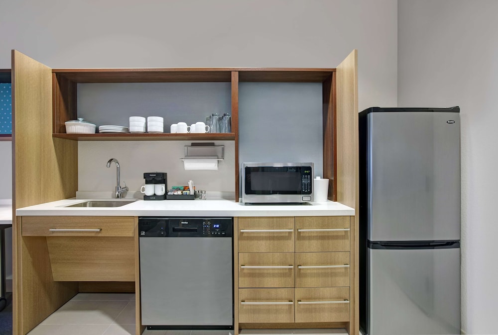 Home2 Suites by Hilton Richmond - photo 15