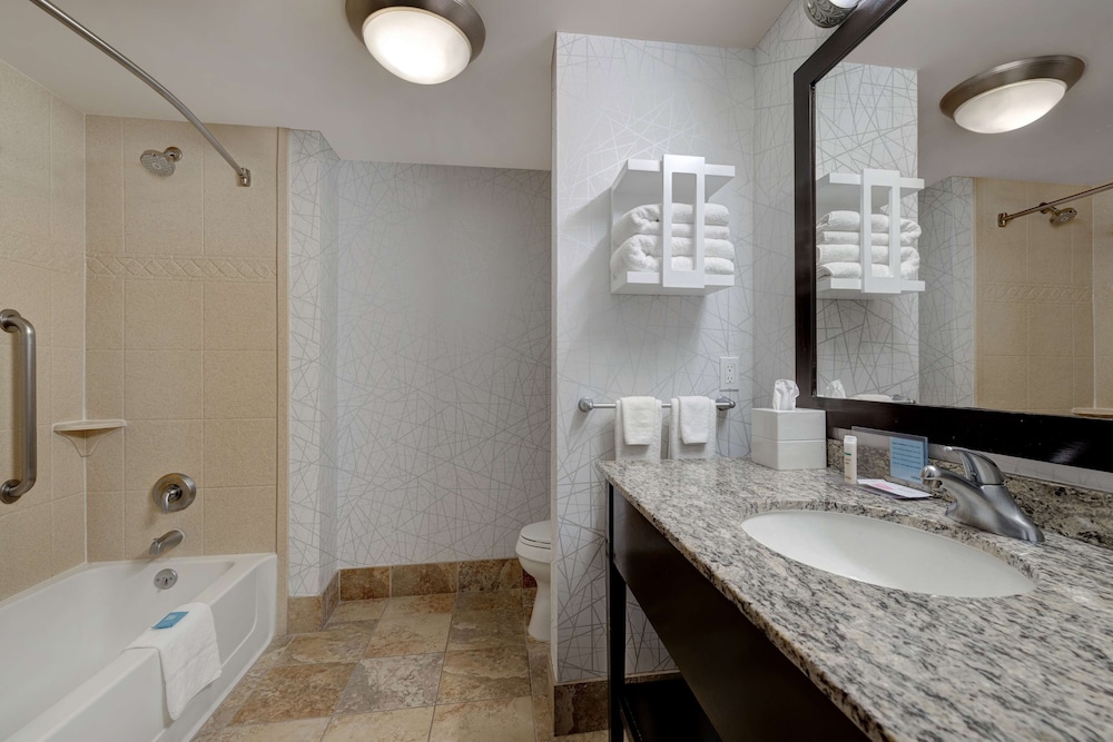 Hampton Inn & Suites Seattle Federal Way - photo 39