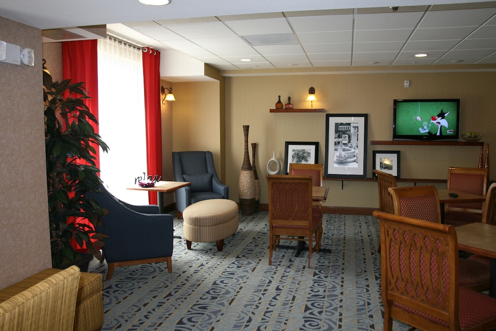 Hampton Inn & Suites Pittsburg CA - photo 11