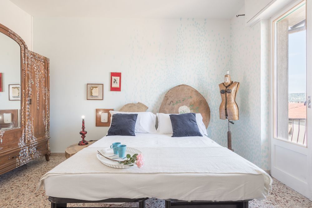 Cool Flat Alberti Lift Terraces Free Parking — 4-Star Luxury Hotel in Florence, Italy