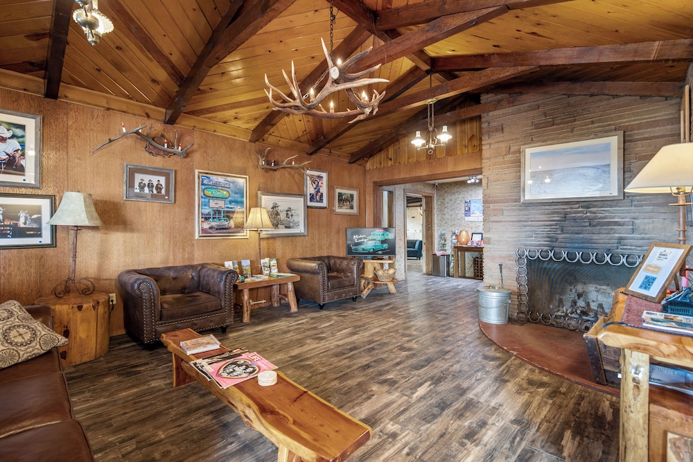 Reed’s Lodge — Springerville — photo 2