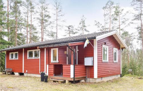 Two Bedroom Holiday Home In Knared — 4-Star Luxury Hotel in Knaered, Sweden