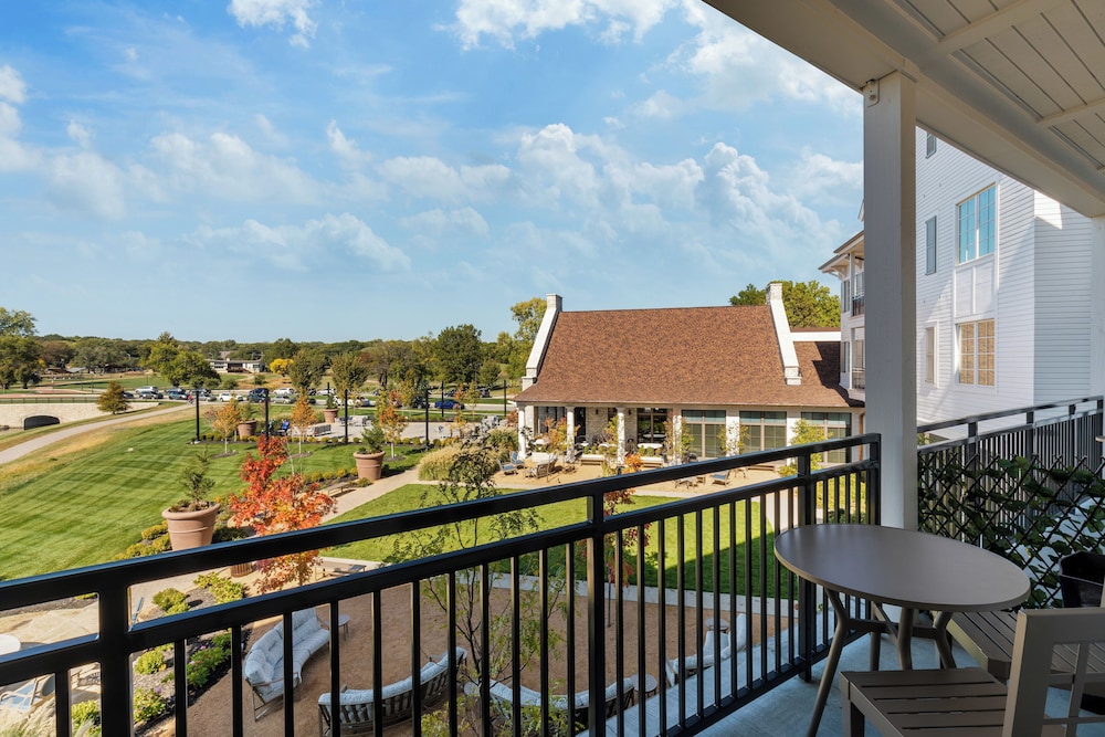 The Inn at Meadowbrook - photo 30