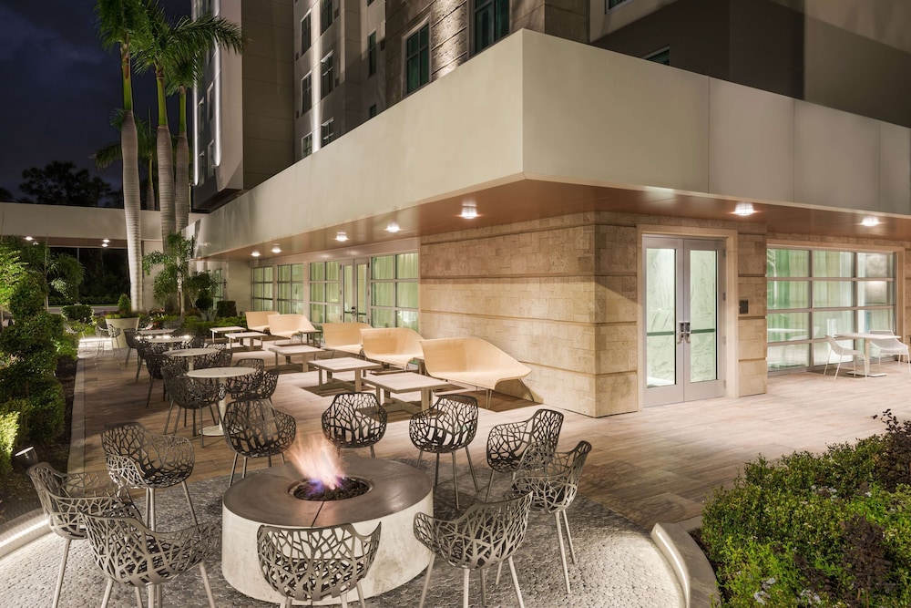Homewood Suites by Hilton Sarasota Lakewood Ranch - photo 41