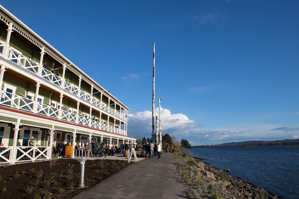 McMenamins Kalama Harbor Lodge - photo 93