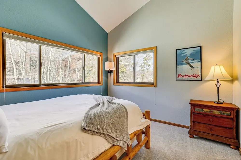 10 Mi to Keystone Resort Cabin with Private Hot Tub - featured photo