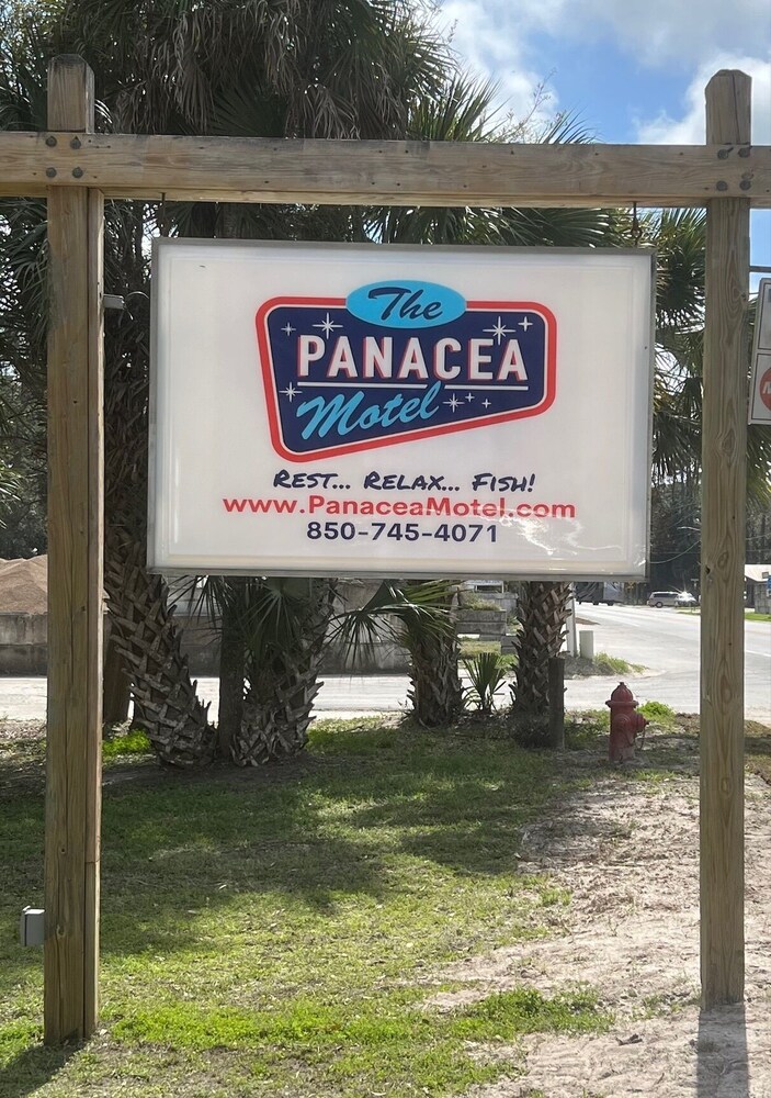 The Panacea Motel - photo 88