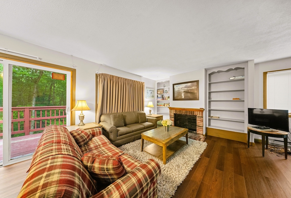 Evergreen Valley Inn - photo 77