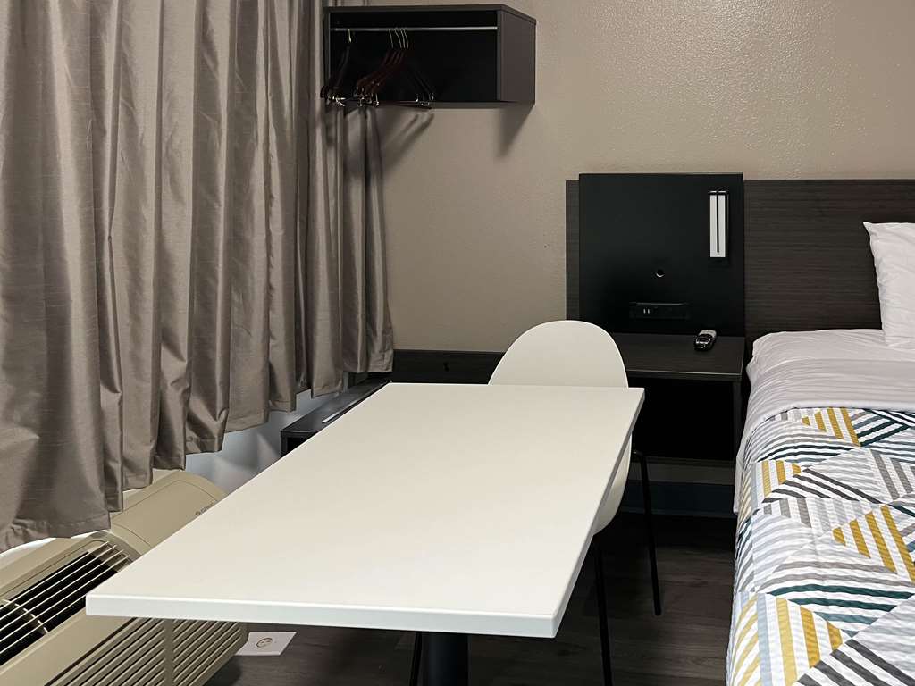 Motel 6 Bay Minette AL - photo 9