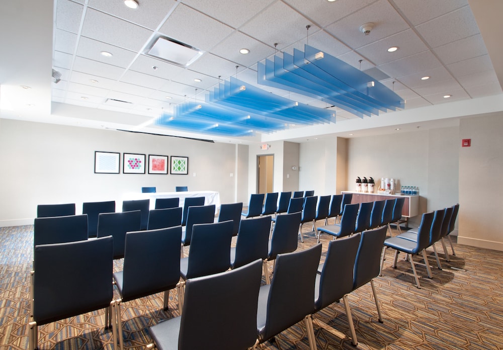 Holiday Inn Express Quantico Stafford by IHG - photo 38