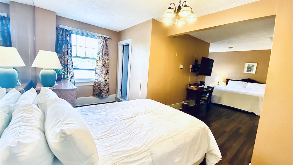 The Shawnee Inn and Golf Resort - photo 18