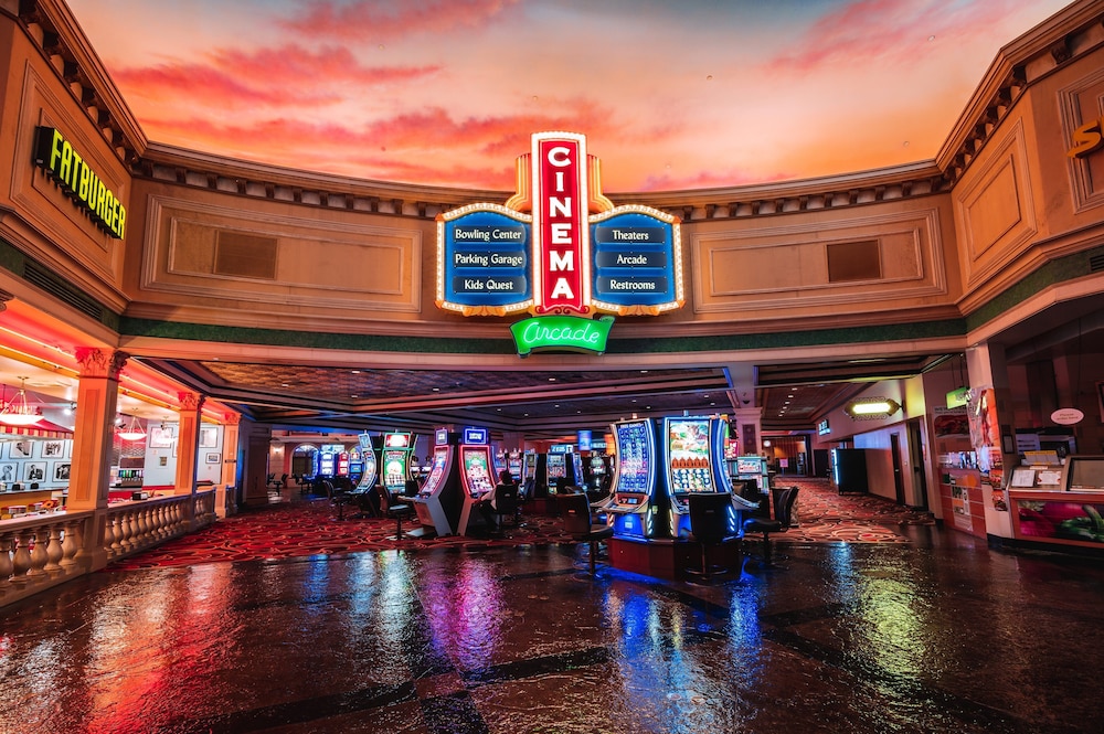 Sunset Station Hotel & Casino - photo 42