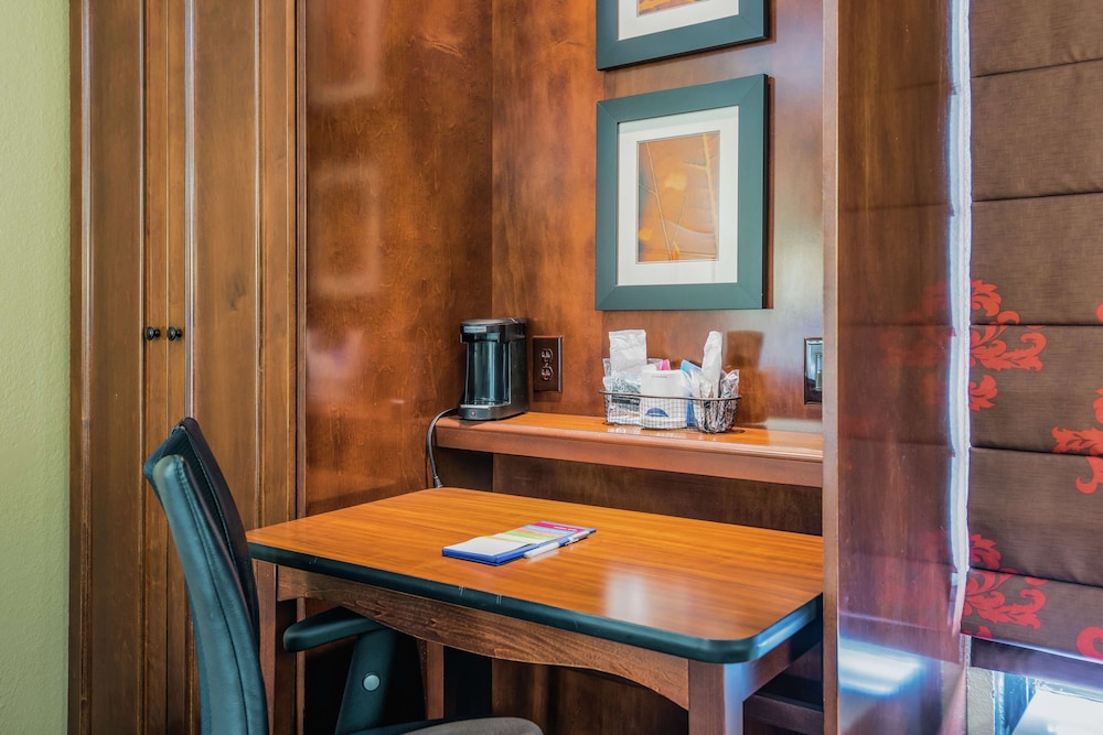 Hampton Inn Tampa International Airport Westshore - photo 25