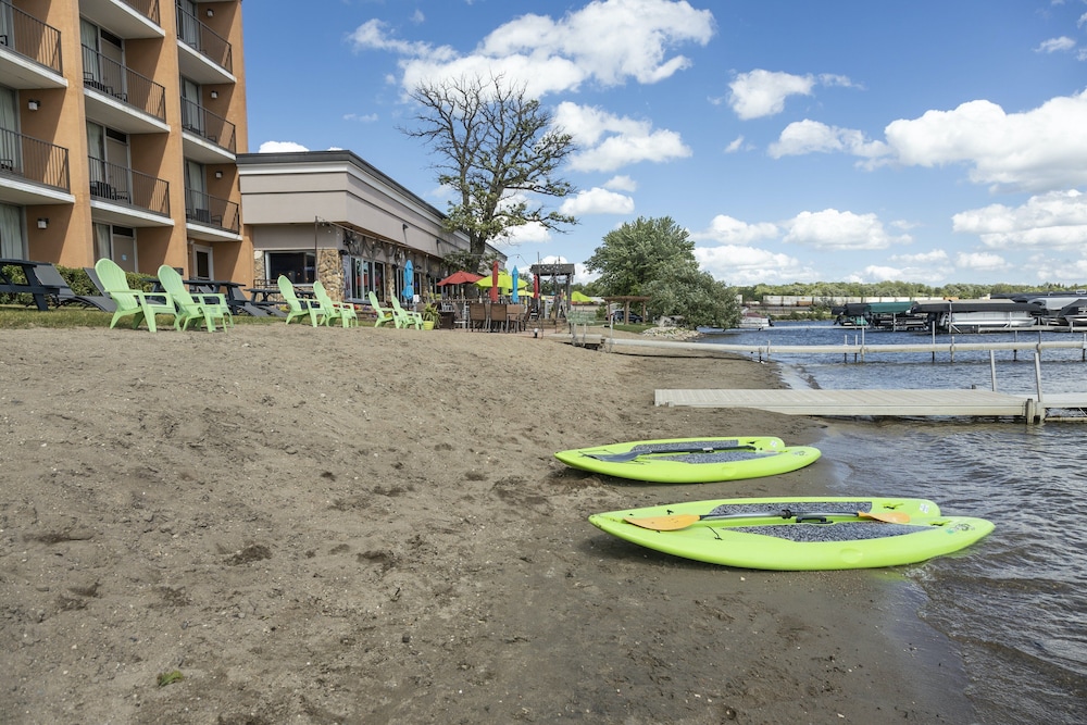 Holiday Inn Detroit Lakes by IHG - photo 50