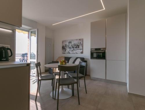 Mamma Ciccia Amoro apt with beautiful terrace — Galbiate — photo 5