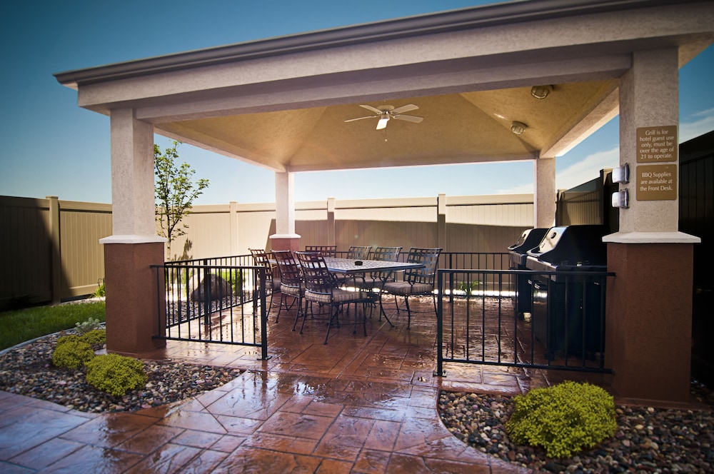Candlewood Suites Sioux Falls by IHG - photo 24