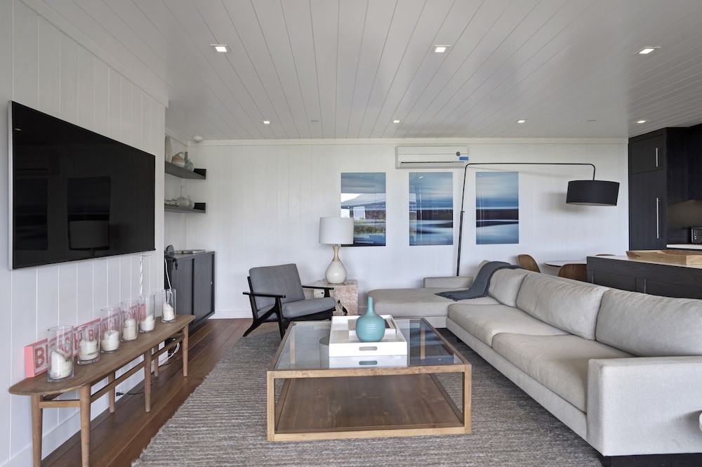 Driftwood Resort - photo 72