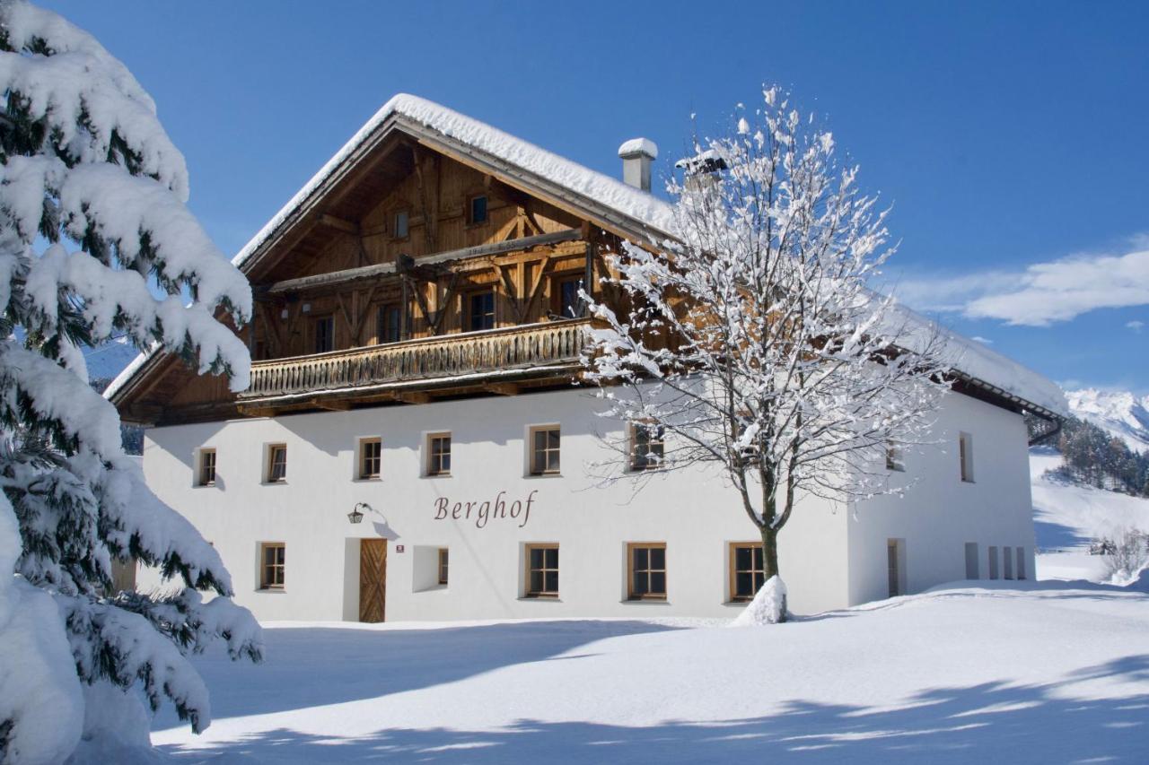 Berghof Niederthai — 4-Star Luxury Hotel in Umhausen, Austria