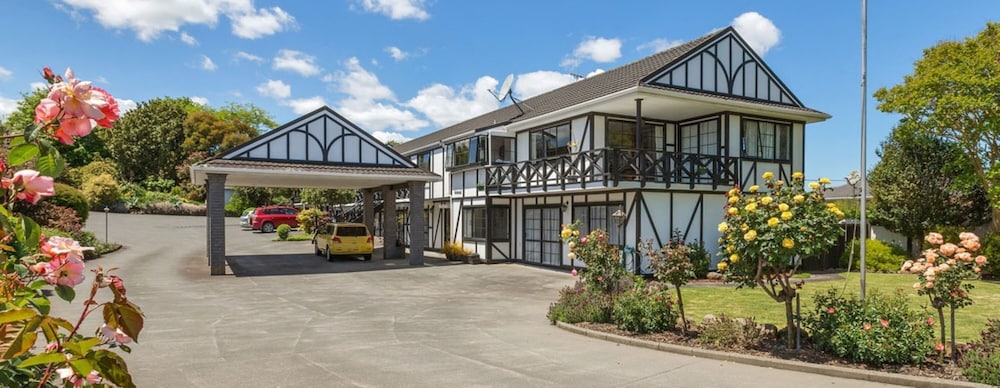 Kingswood Manor Motel in Whangarei, New Zealand