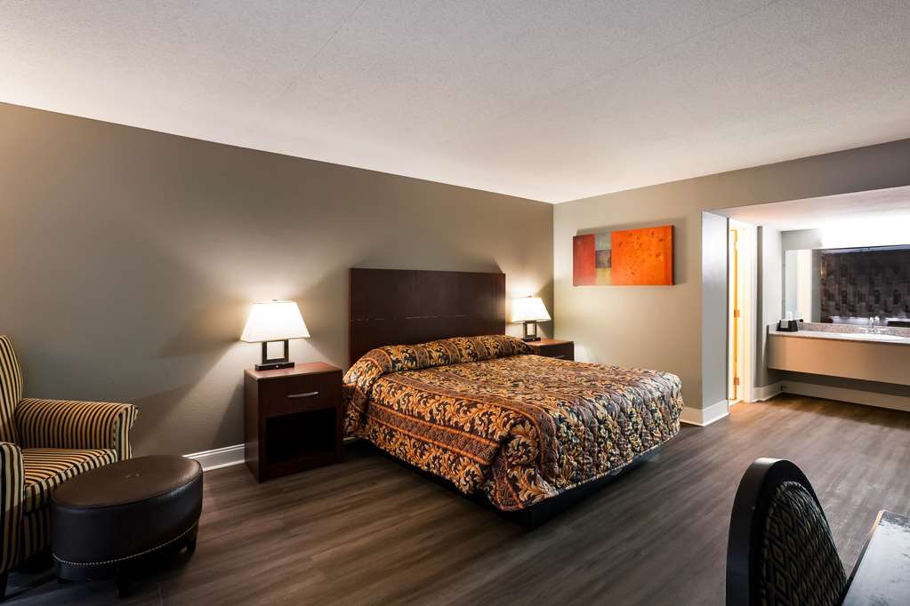 Knights Inn Fayetteville Fort Bragg - photo 11