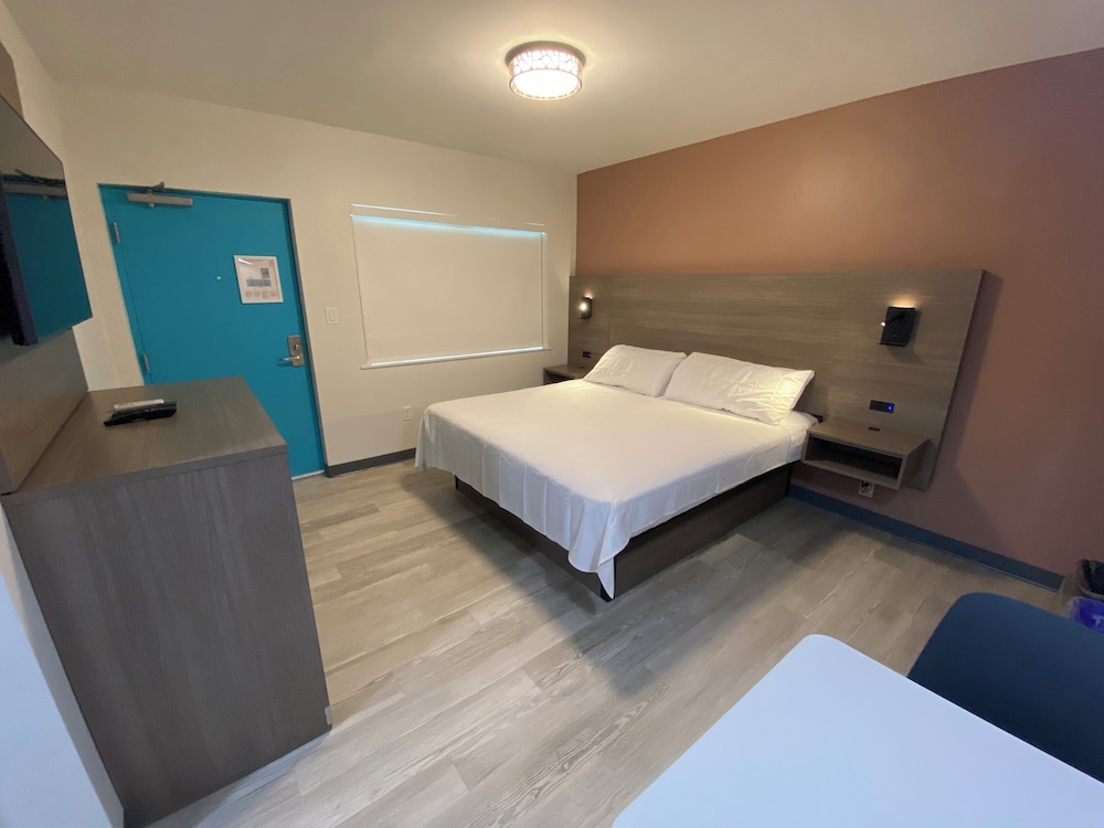 Rolo Beach Hotel - photo 89
