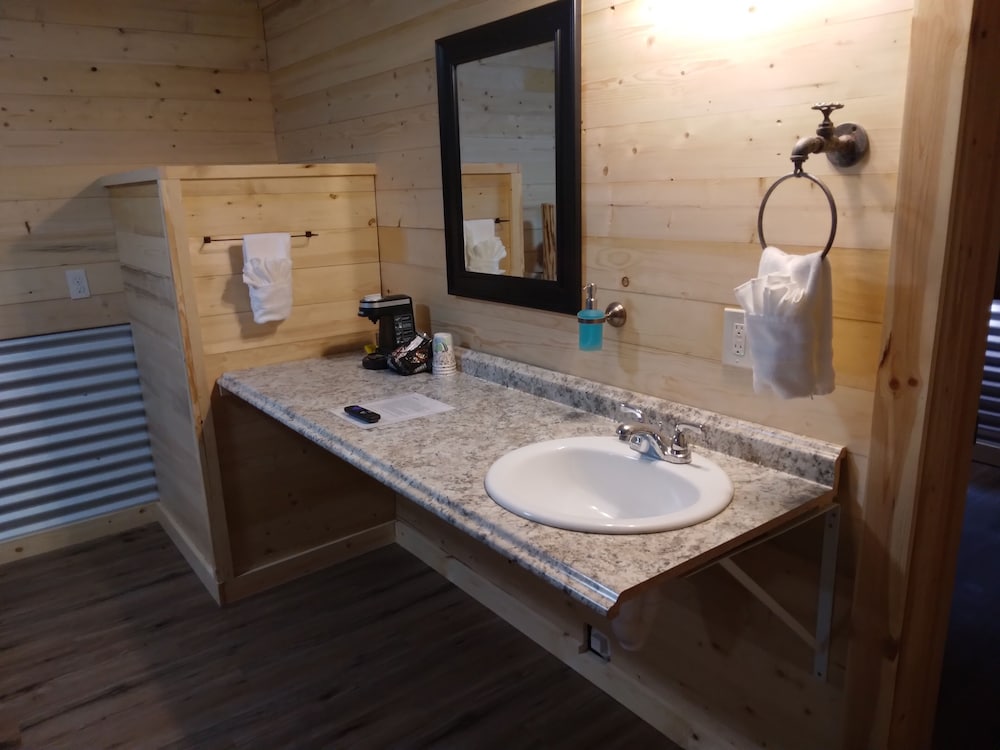 Glacier Acres Guest Ranch - photo 4