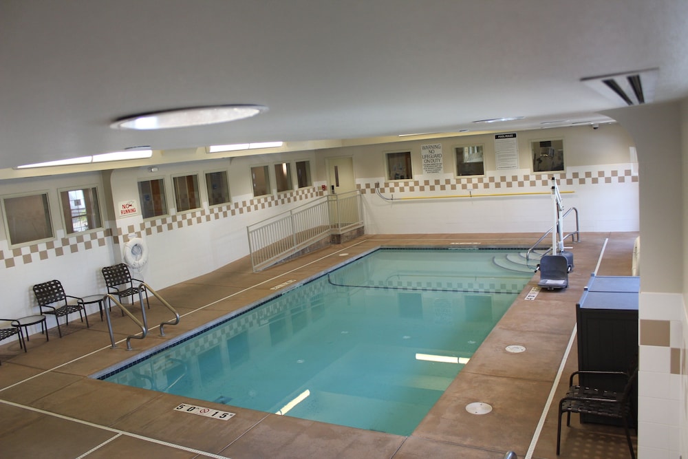 Holiday Inn Express & Suites Cheney by IHG - photo 19