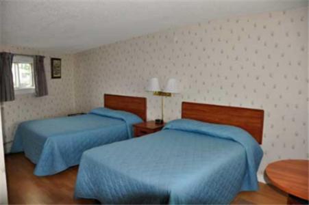 Lincoln House Motel Lincoln Maine - photo 4