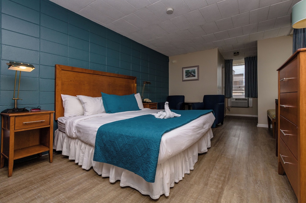 Charlroy Motel - photo 28